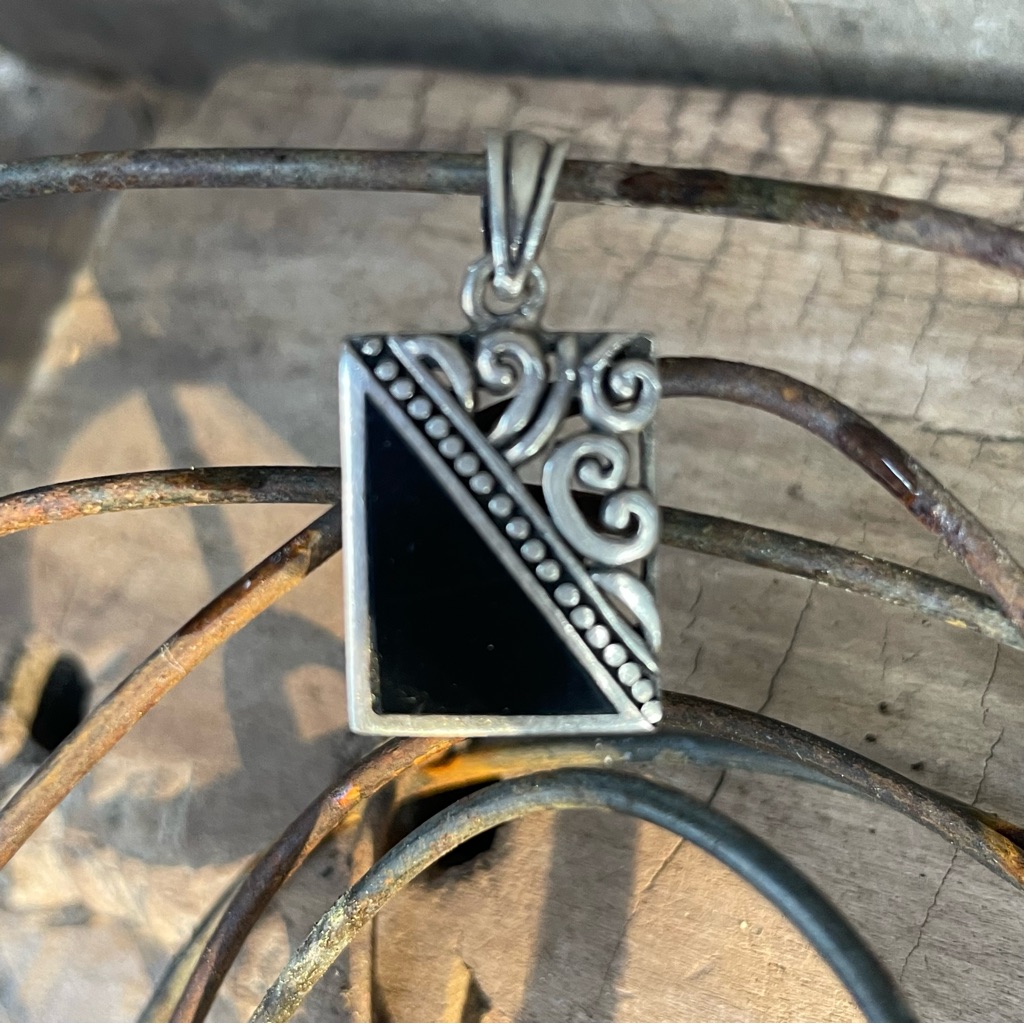 Signed Onyx Stone Inlay Sterling Silver Pendant Vintage 1980's